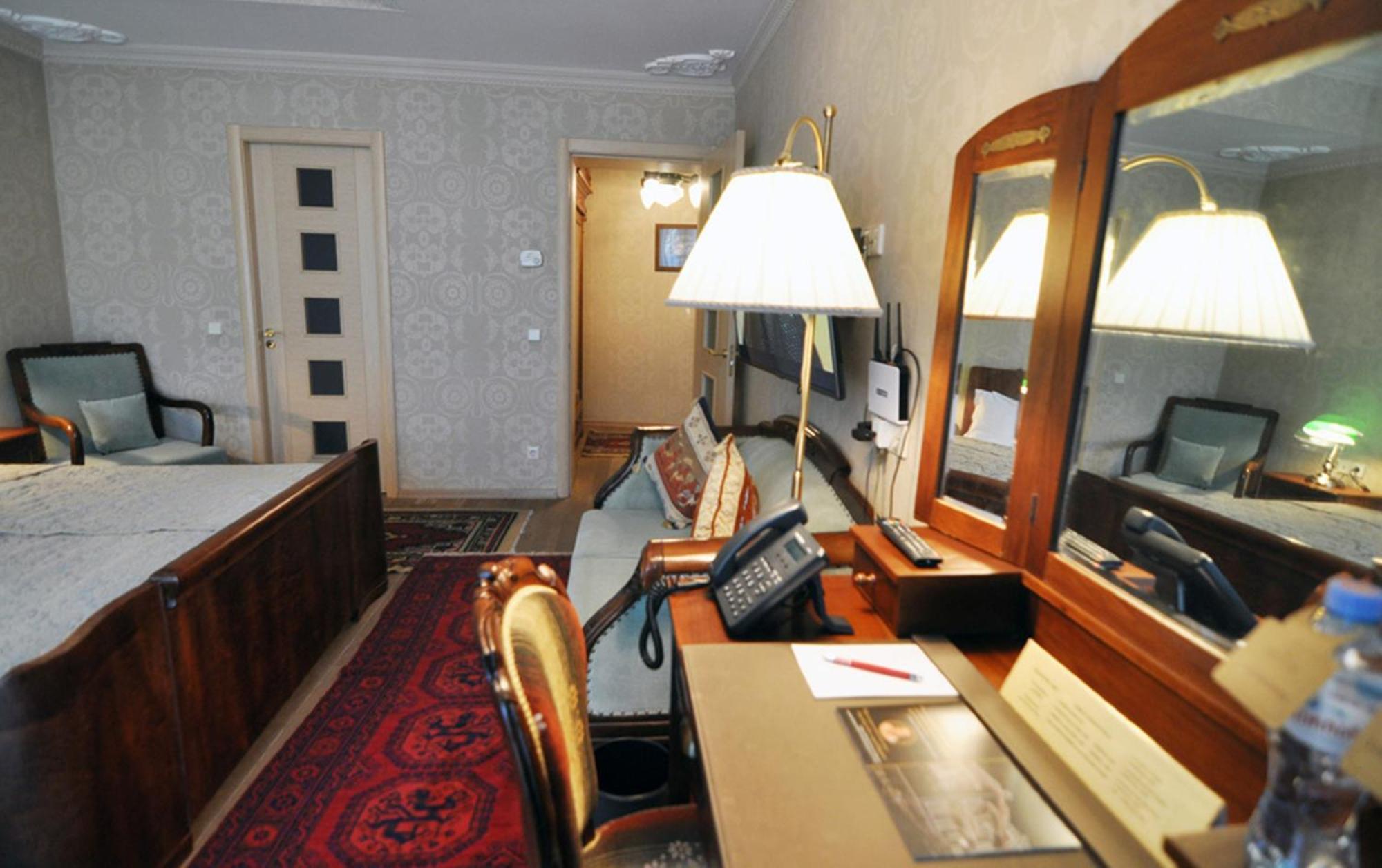 فندق Vinotel البوتيكي تبليسي الغرفة الصورة